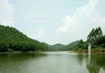 流水响水库