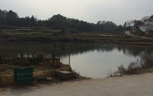 农家水库