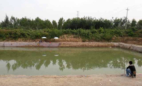 废鱼塘