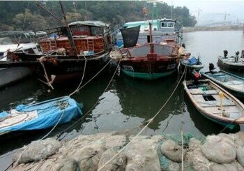 盐田食街入水口