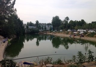 洛口浮桥垂钓园