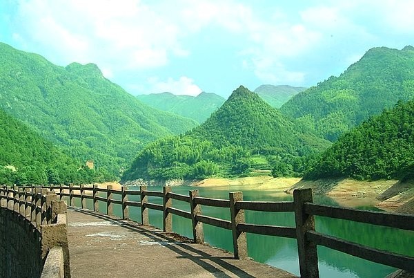 尖峰山水库