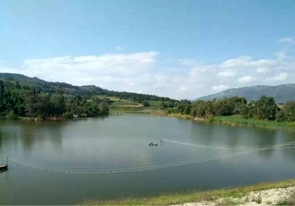 小黑洞水库野钓场