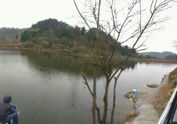 黑水塘垂钓园