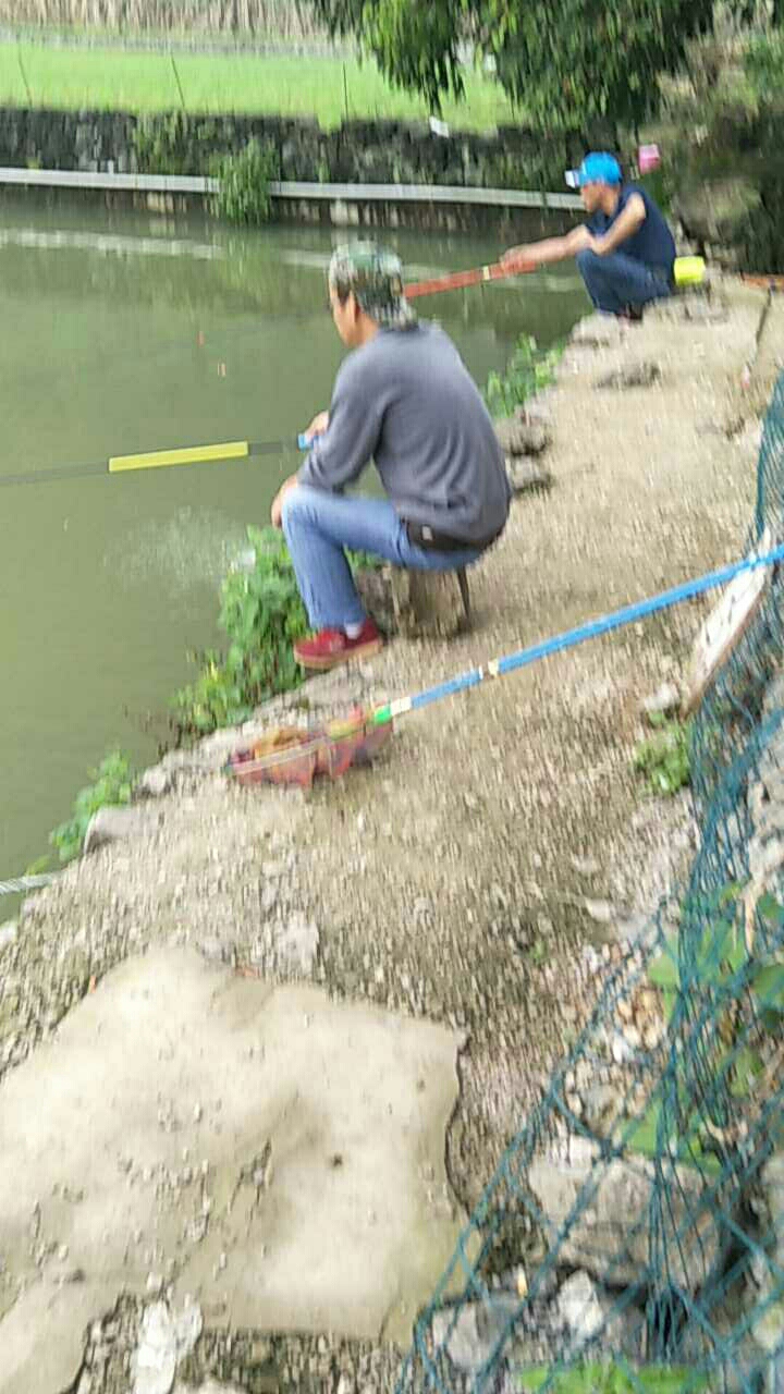 地苏镇豪杰垂钓园